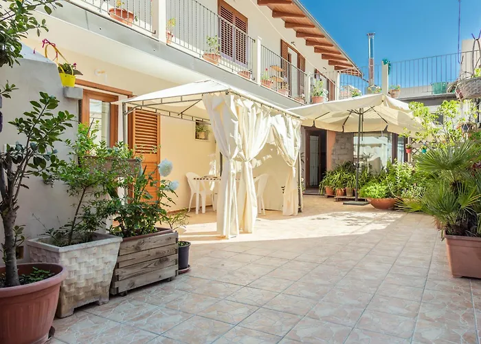 Charming * Bari Sardo