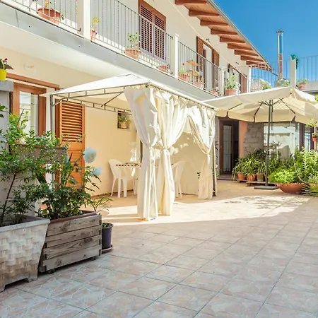 Charming * בארי סארדו